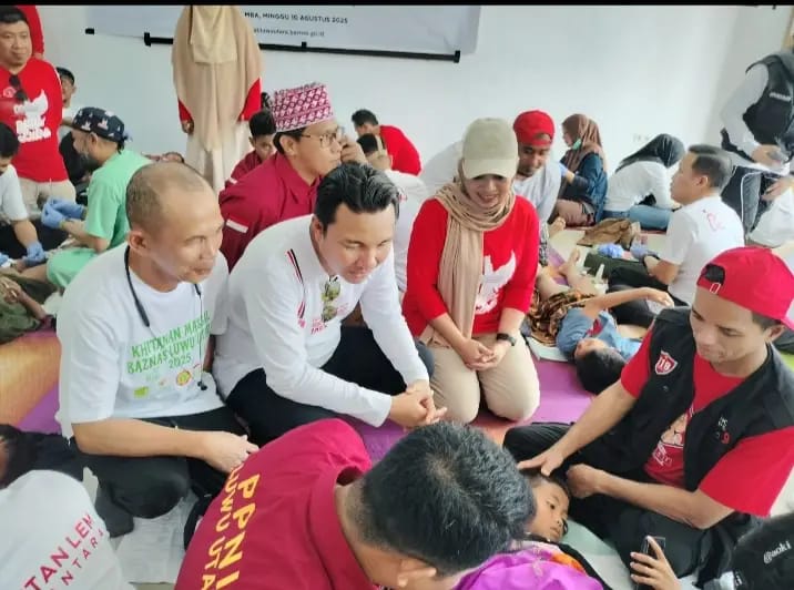 "Baznas Luwu Utara Gelar Khitanan Massal, Bupati Andi Abdullah Rahim Turun Langsung"